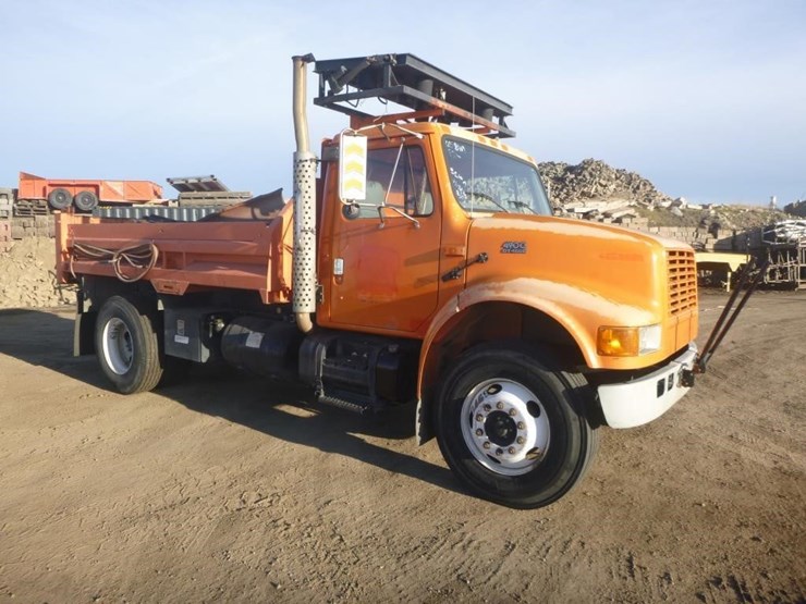 international-4900-image-2