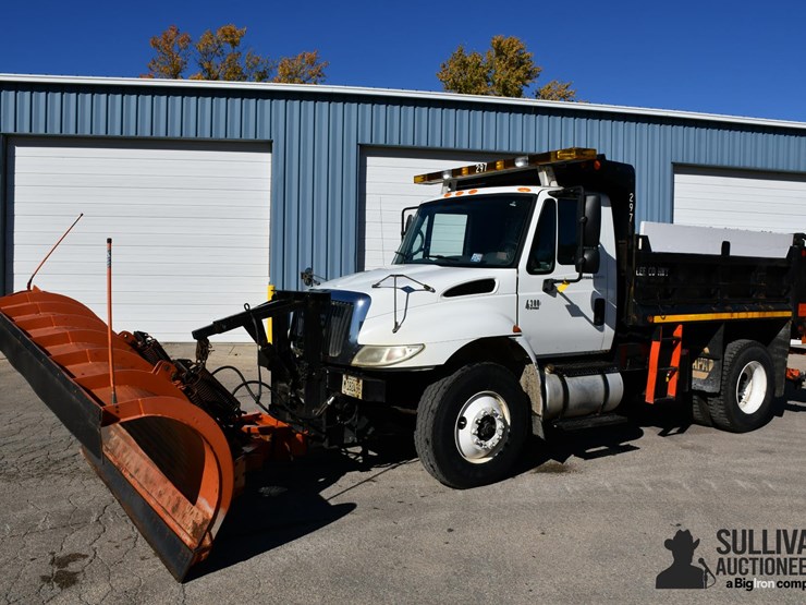 international-durastar-4300-image-1