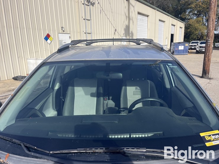 toyota-rav4-le-image-11