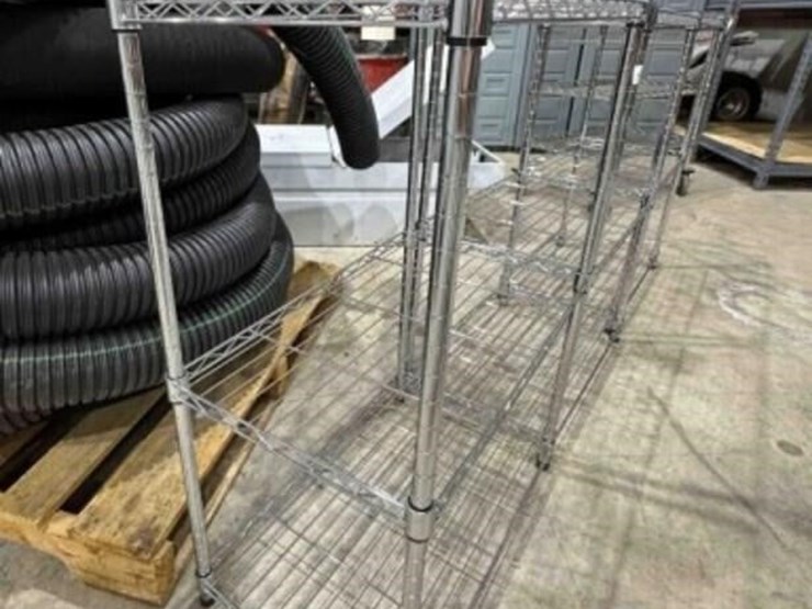 3-metal-wire-shelves-image-3