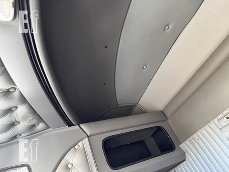 2008-kenworth-t800-image-98