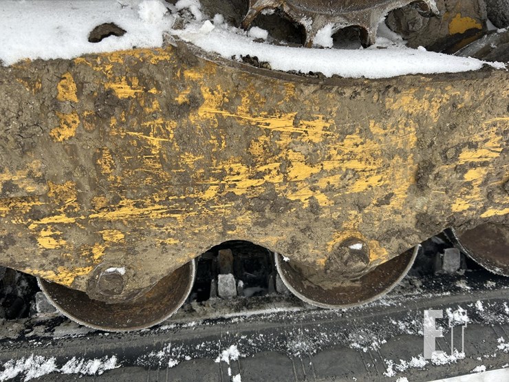 2021-caterpillar-259d3-image-15