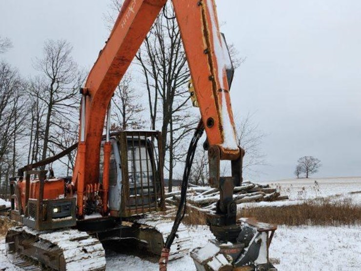 #131-•-hitachi-ex160l-excavator-w/-ryans-head-image-3