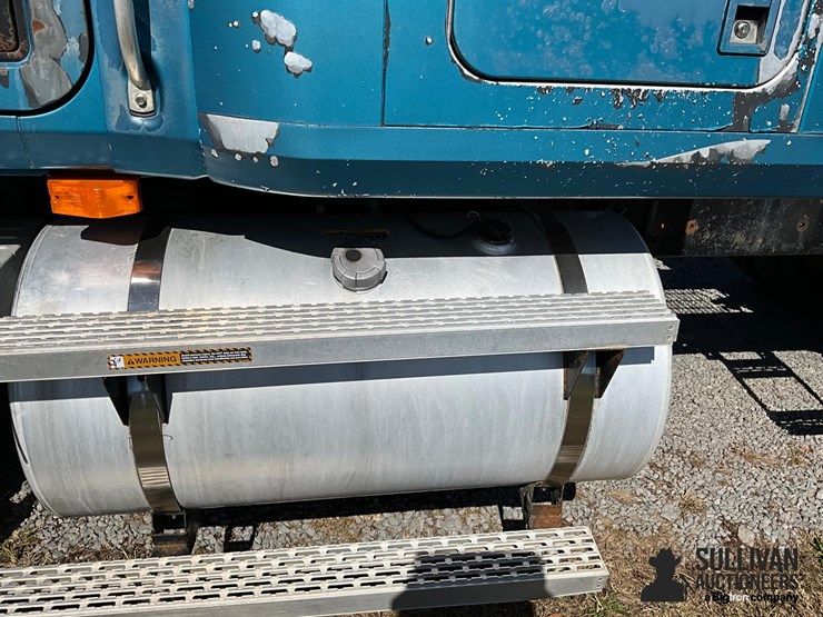 1998-mack-ch613-image-9