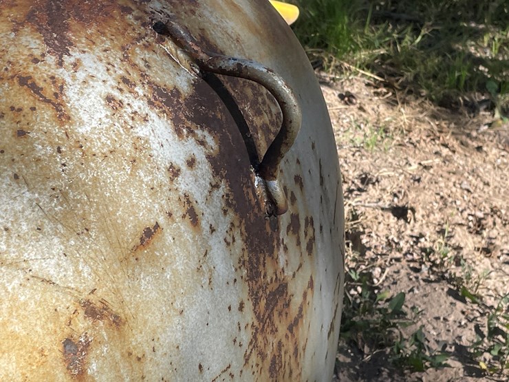 #3726-•-250-gallon-propane-tank-image-10