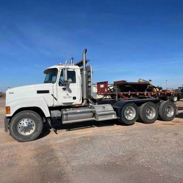 2007 MACK CHN613