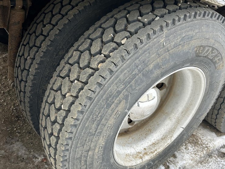 kenworth-w900-image-9