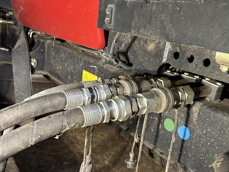 2018-case-ih-wd2504-image-42