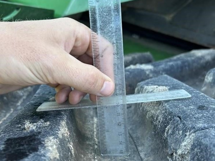 john-deere-8220t-image-29