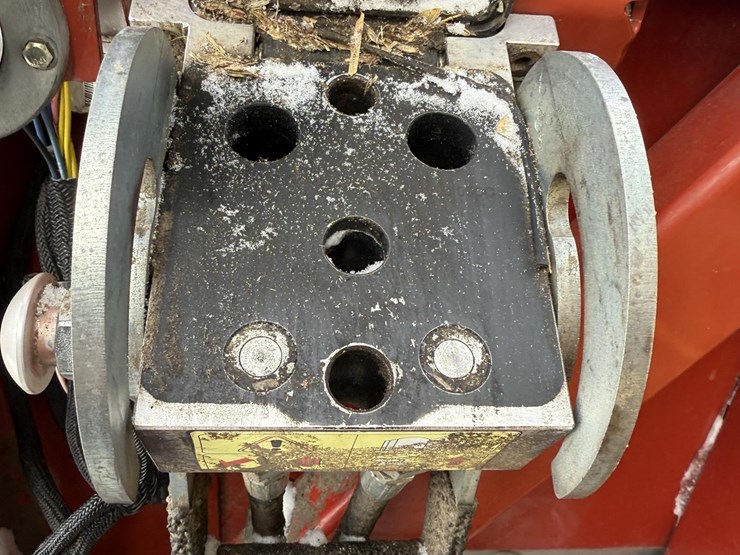 case-ih-3408-image-16