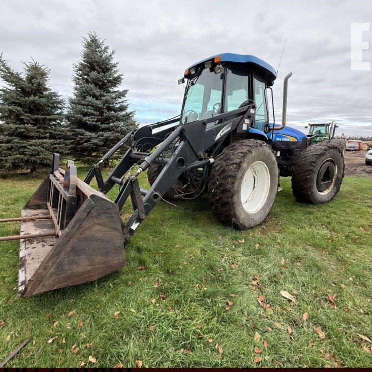 NEW HOLLAND TV145