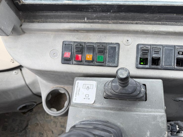 2016-sdlg-l938f-image-28