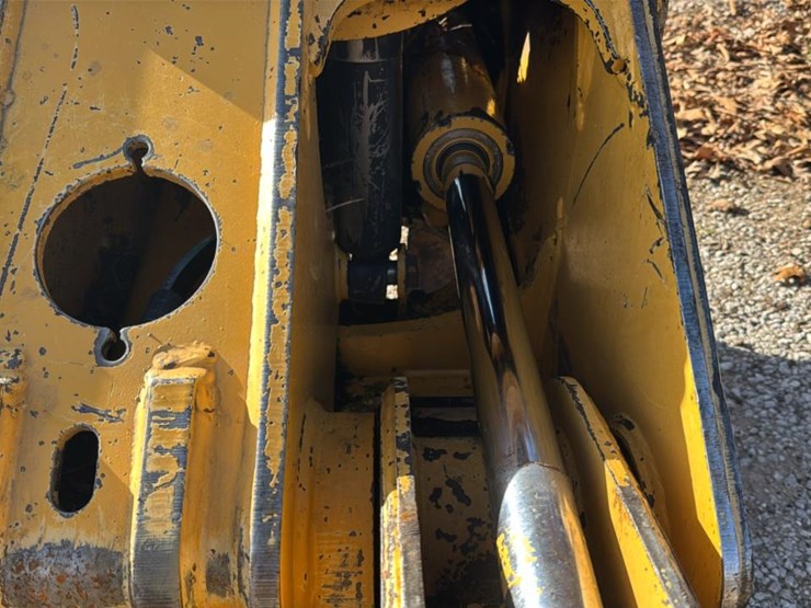 #136-•-1999-john-deere-648gll-grapple-skidder-image-23