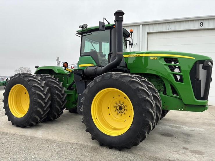 john-deere-9230-image-1