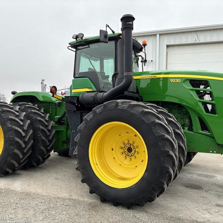 JOHN DEERE 9230