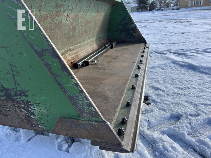 john-deere-7230-premium-image-35