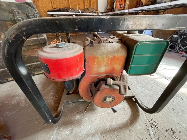 #3689-•-powermate-gas-powered-electric-generator-image-5