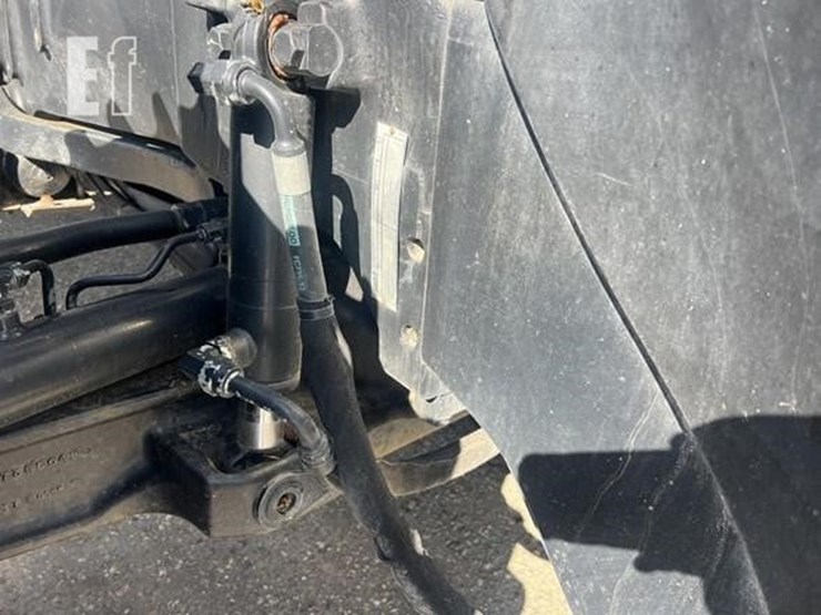 case-ih-magnum-280-cvt-image-11