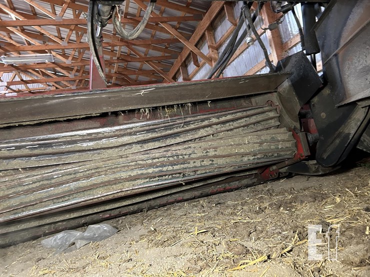 2018-case-ih-wd2504-image-44