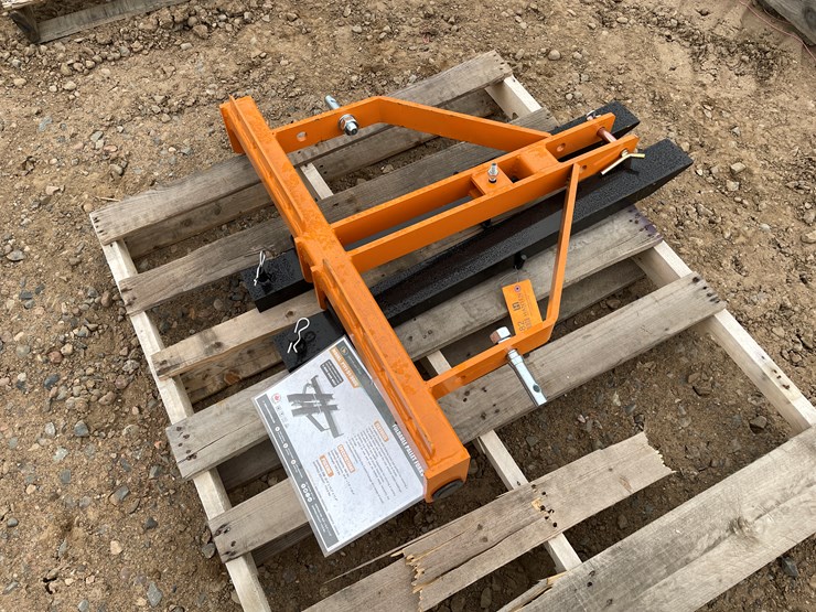 #2082-•-unused-2025-wolverine-foldable-pallet-forks-image-3