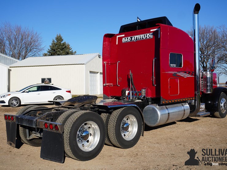 peterbilt-379-image-5