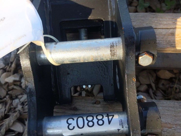 unused-tpm-mini-excavator-quick-hitch-image-1