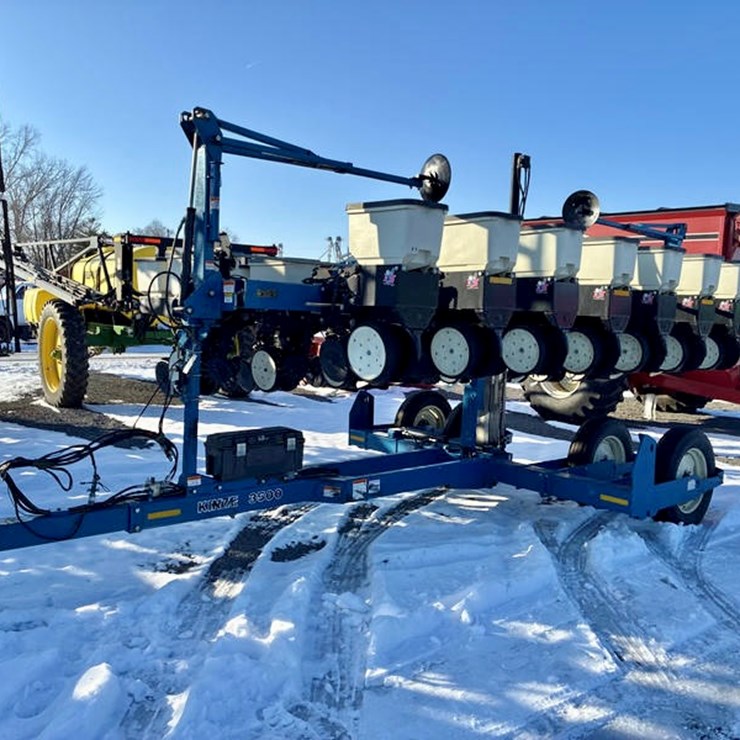KINZE 3500