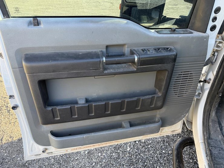 2012-ford-f250-image-11