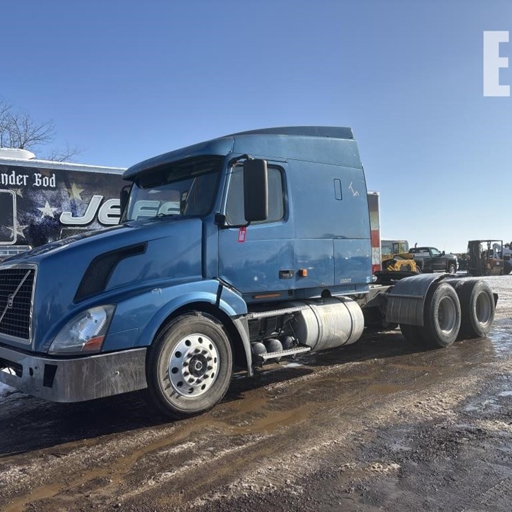2006 VOLVO VNL64T630