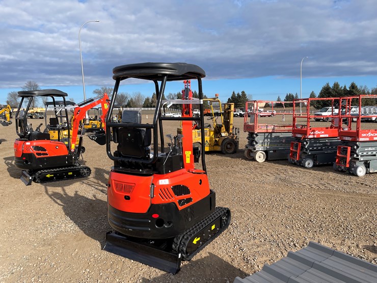 #9208-•-2025-unused-cfg-mini-excavator-image-3