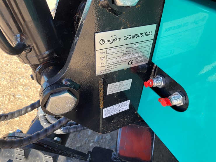 #9281-•-unused-2025-cfg-mini-excavator-image-9