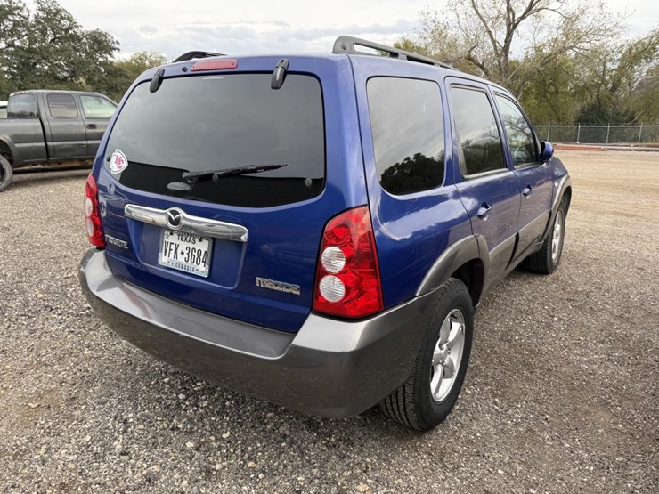 mazda-tribute-image-3