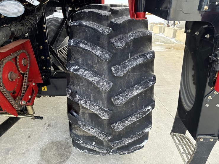 case-ih-6088-image-31