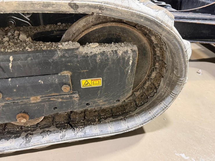 caterpillar-303cr-image-24