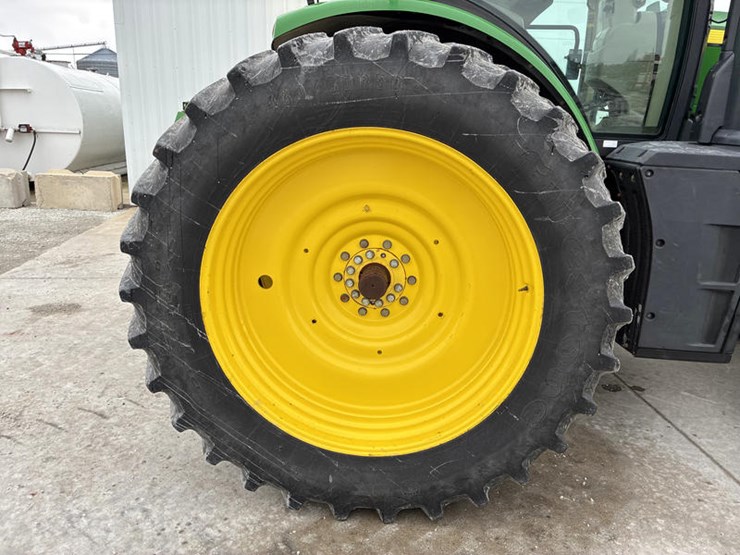 john-deere-8370r-image-50