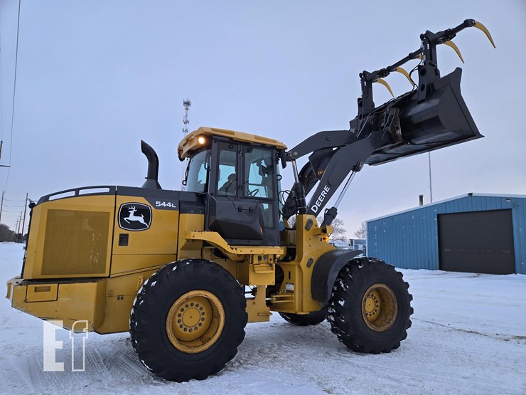 2020-deere-544l-image-7