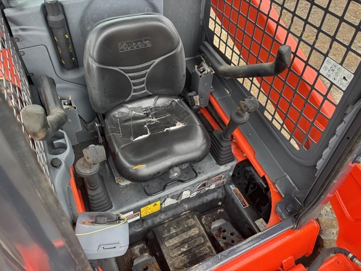 kubota-ssv75-image-20