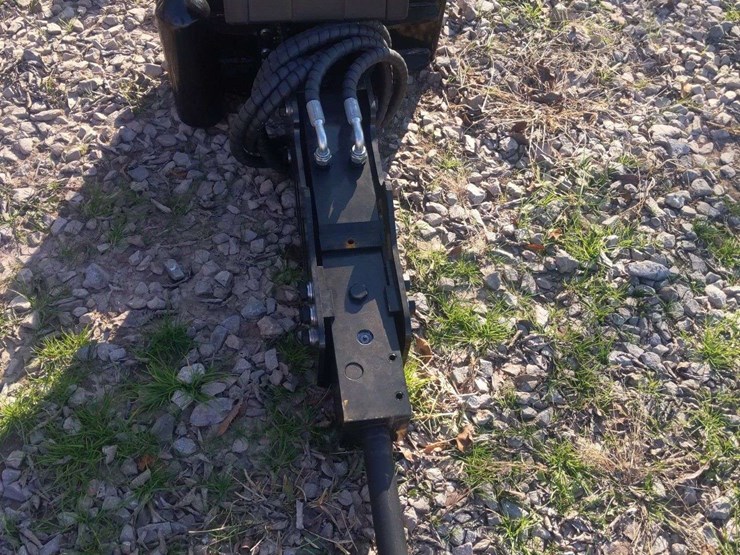 unused-mini-skid-steeer-56"-breaker-hammer-model-#p45-image-1