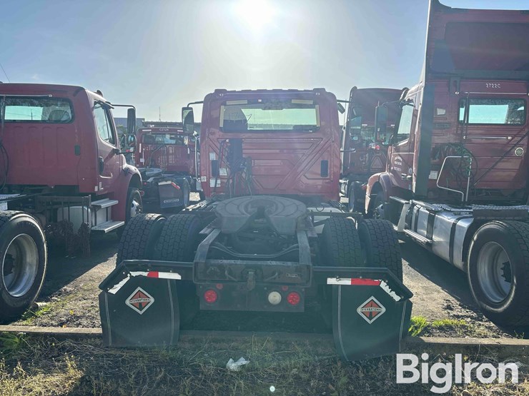 2006-international-durastar-4400-image-5