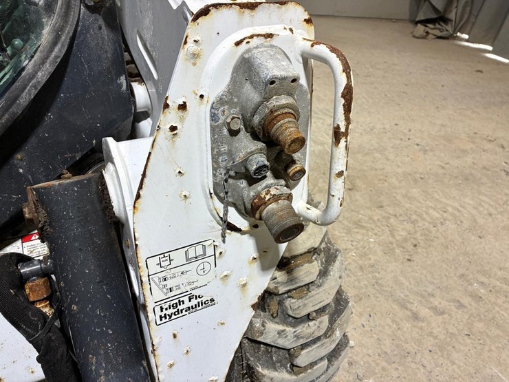 bobcat-s590-image-10