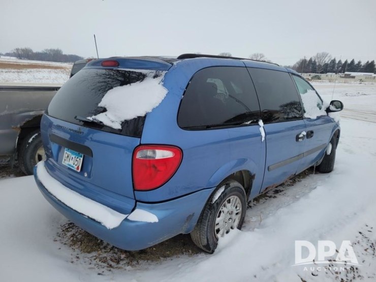 2007-dodge-caravan-image-4