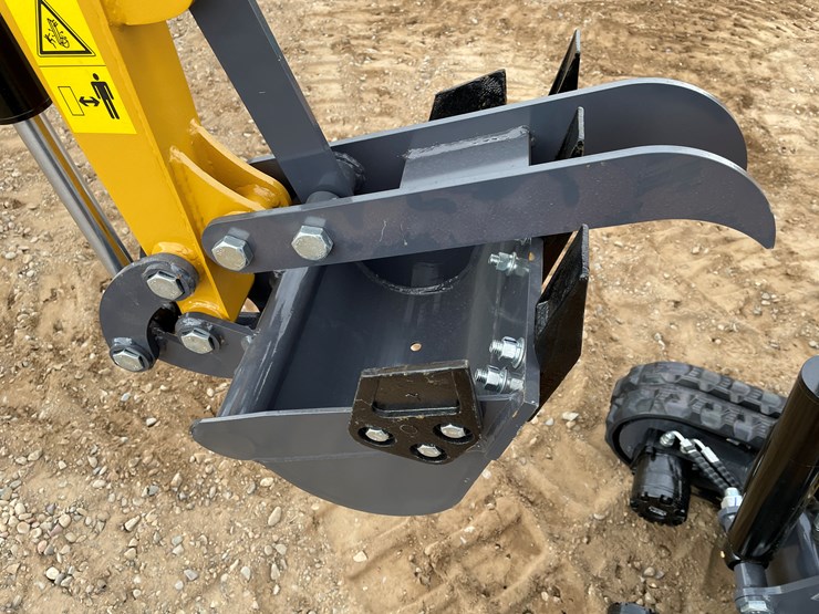 #9227-•-2025-unused-cfg-mini-excavator-image-7