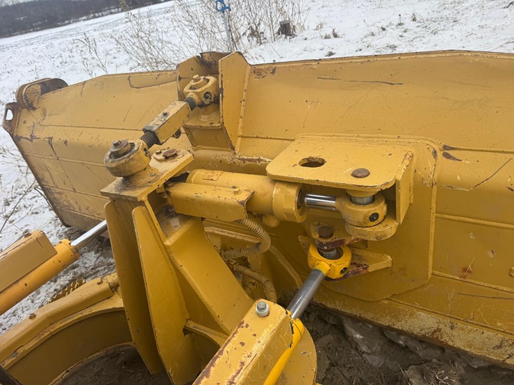 caterpillar-d5g-lgp-image-24