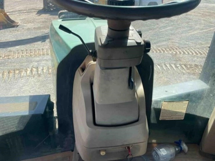 2014-john-deere-9510r-image-29