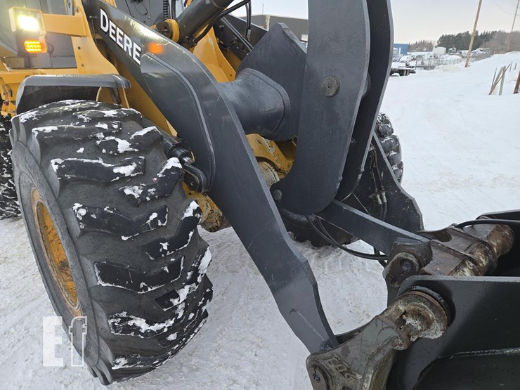 2020-deere-544l-image-9