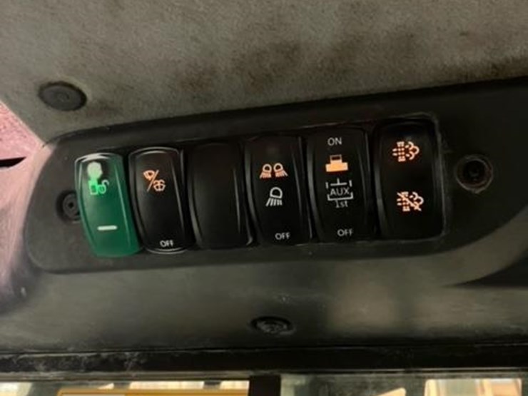 takeuchi-tl6r-image-14