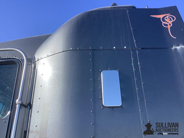 kenworth-t600-image-18