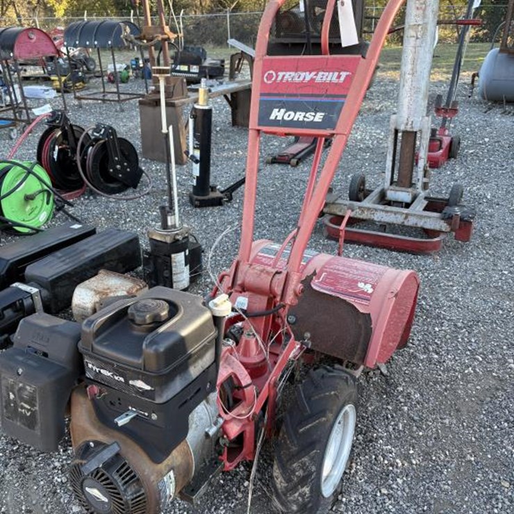 TROY BILT HORSE