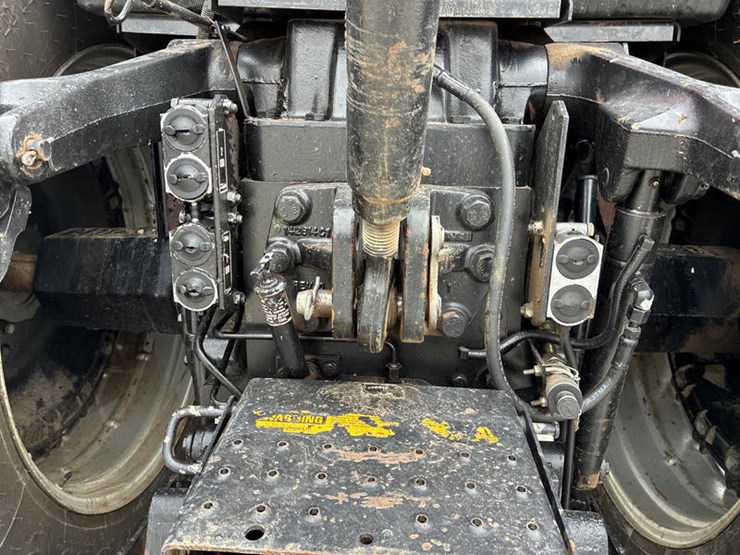 case-ih-7110-image-29