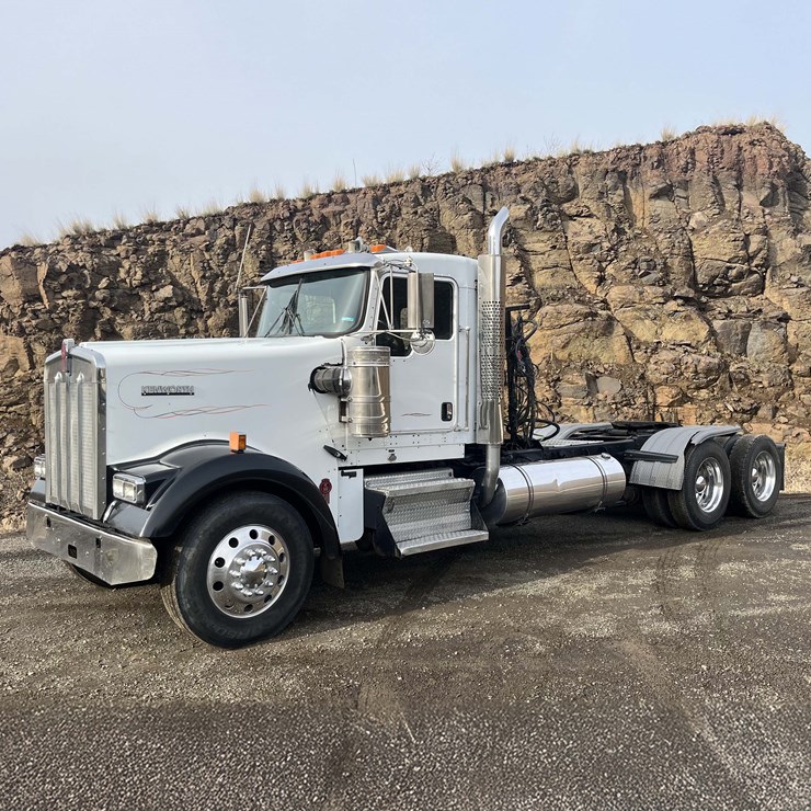 2007 KENWORTH W900